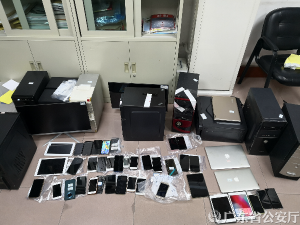 云浮市公安机关成功侦破“飓风265号”网络赌博专案-涉案物品1.jpg